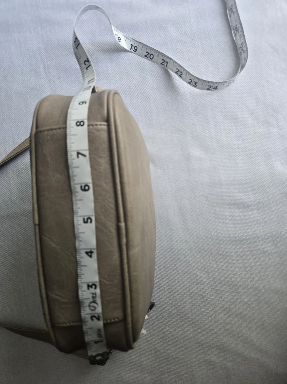 Embossed Floral Crossbody Bag Compact Design With Adjustable‎ Strap